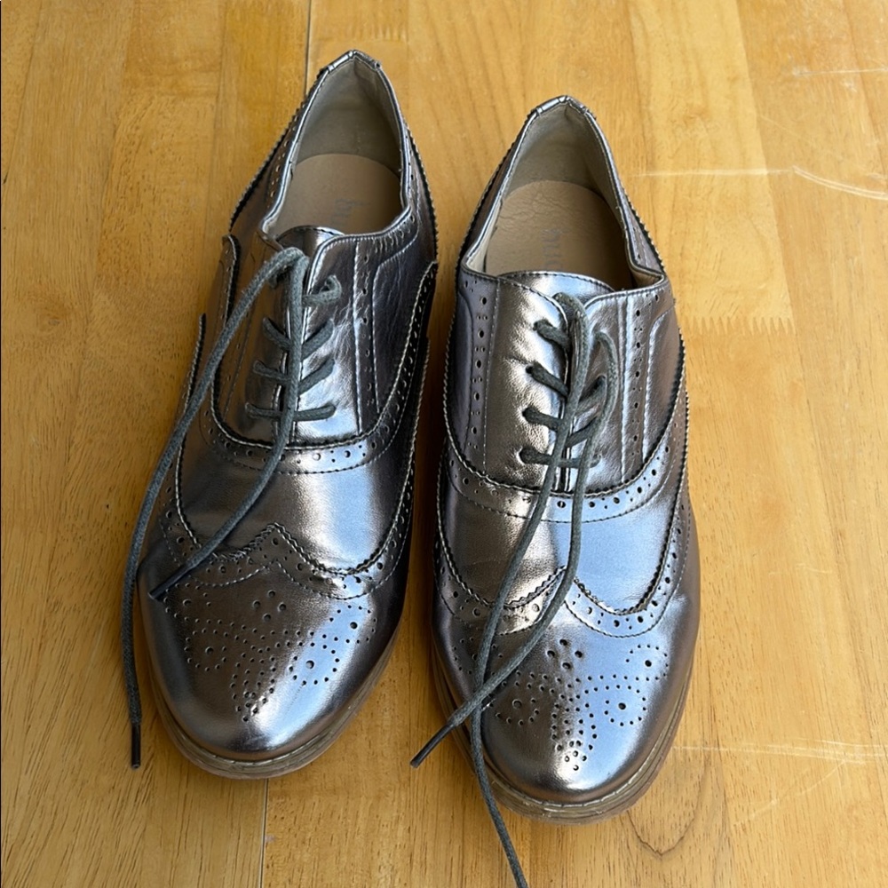 Metallic Silver Women's Brogues